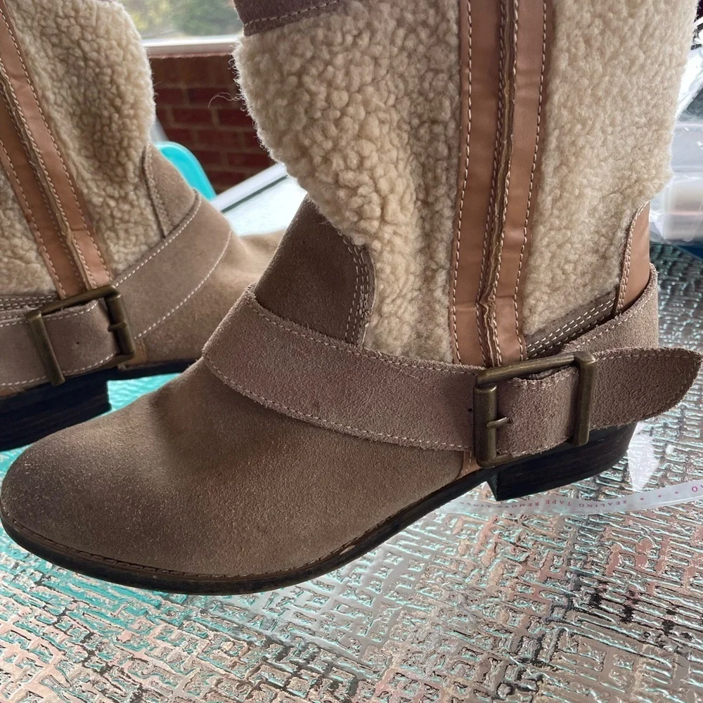 Kelsi Dagger “Tempest” Faux Fur Lined Leather Ankle Boots — Size 6.5M